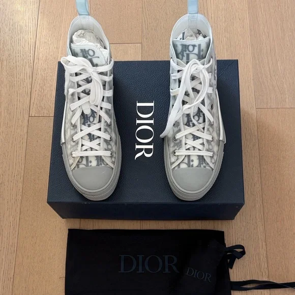 Dior B23 oblique High-Top Sneakers in White Blue and Gray - Picture 11 of 11